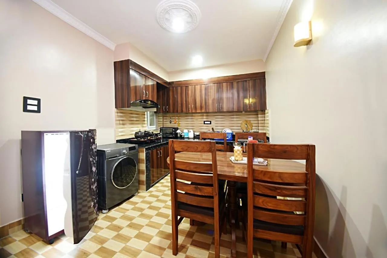 Alpine Apartment And Homestay Kathmandu 0*,